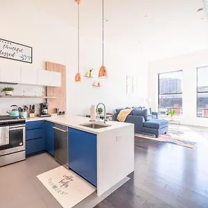 The Flats King Bed- Ewr/penn Station Apartment